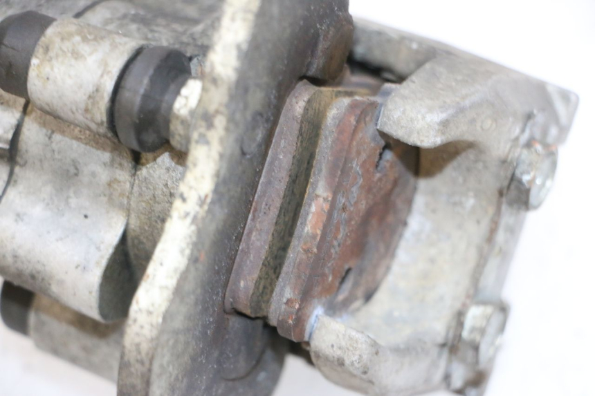 photo de ETRIER FREIN ARRIERE YAMAHA YFM R RAPTOR 250 (2008 - 2014) - Gros plan technique