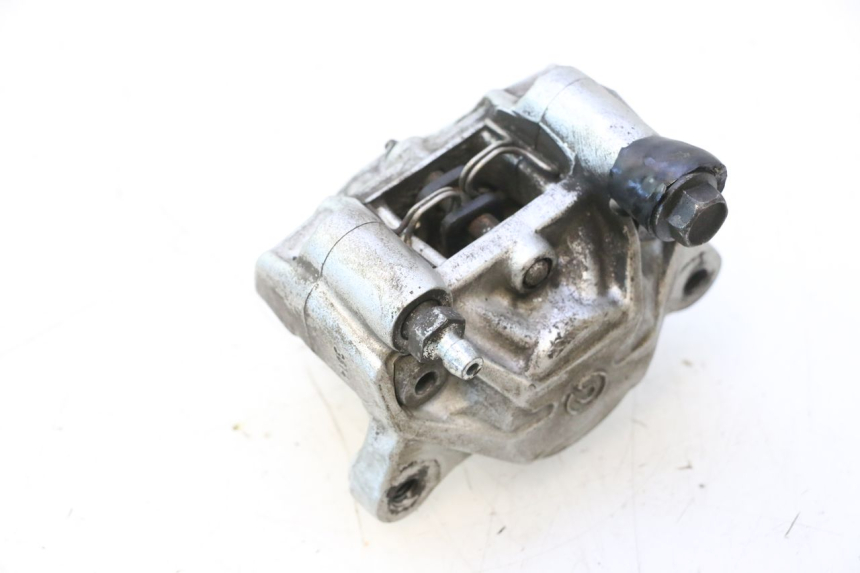 photo de ETRIER FREIN ARRIERE YAMAHA YP MAJESTY 125 (2007 - 2010) - Détail de la pièce