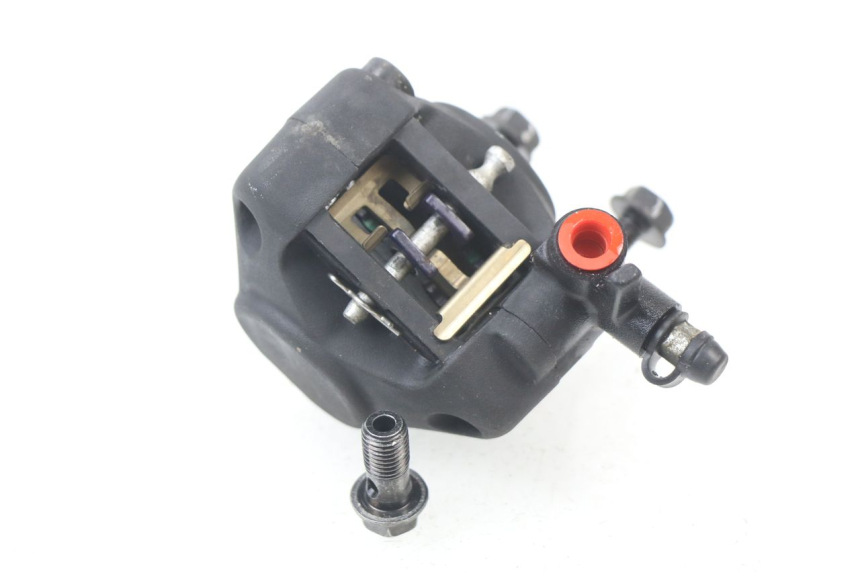 photo de ÉTRIER DE FREIN AVANT YAMAHA AEROX 4 50 (2018 - 2020) - Autre angle de vue