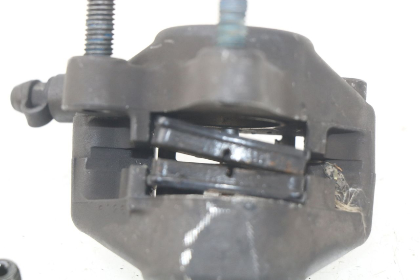 photo de ÉTRIER DE FREIN AVANT YAMAHA AEROX NAKED 2T 50 (2013 - 2017) - Zoom état d’usage