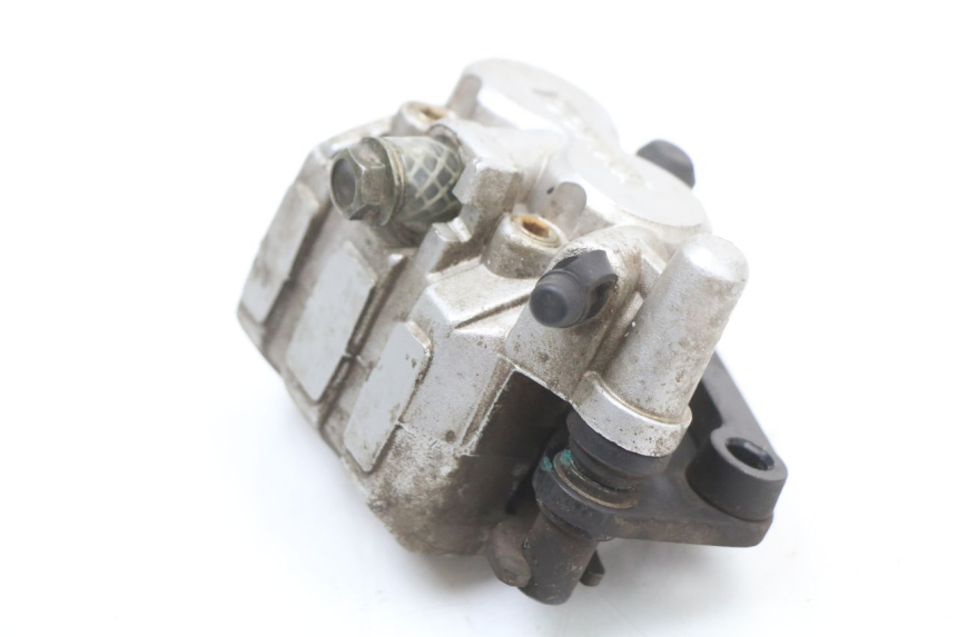 photo de ÉTRIER DE FREIN AVANT KYMCO AGILITY 4T 50 (2005 - 2018) - Autre angle de vue