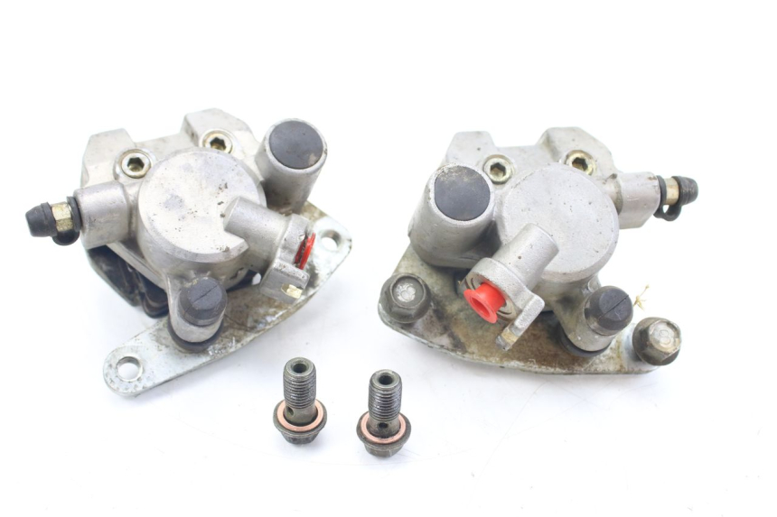 photo de ÉTRIER DE FREIN AVANT YAMAHA BLASTER 200 (2003 - 2007) - Vue principale