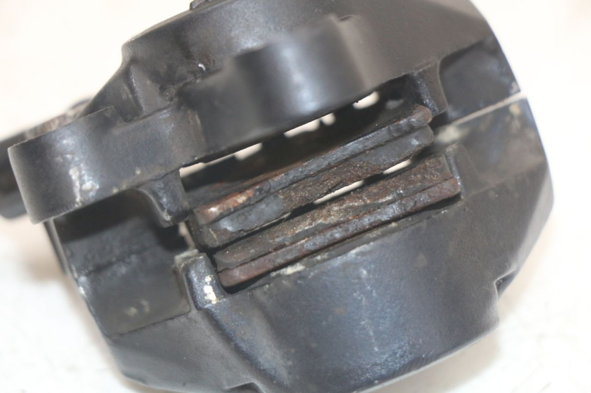 photo de ÉTRIER DE FREIN AVANT MBK BOOSTER SPIRIT 50 (2004 - 2017) - Vue d’ensemble