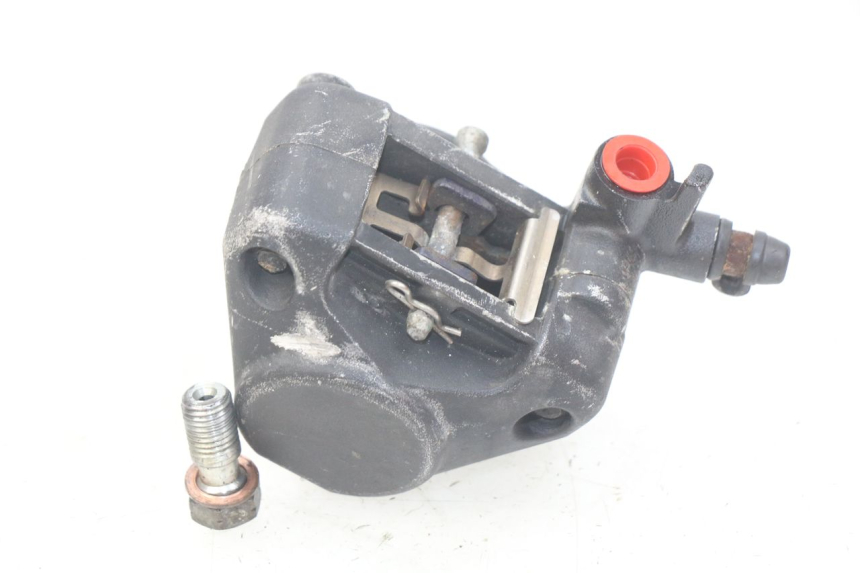 photo de ÉTRIER DE FREIN AVANT MBK BOOSTER SPIRIT NAKED 50 (2004 - 2017) - Gros plan technique