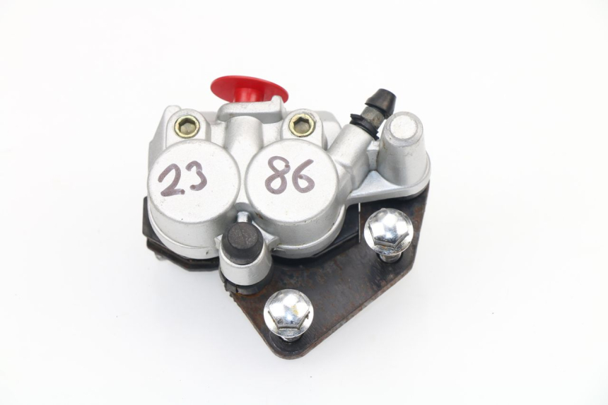 photo de ETRIER FREIN AVANT BAOTIAN BT SPEEDROAD 125 (2008 - 2012) - Vue principale