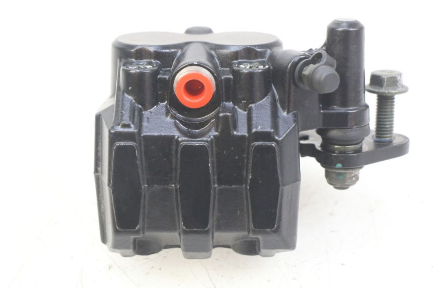 photo de ÉTRIER DE FREIN AVANT ORCAL CAVARO 4T 50 (2019 - 2023) - Autre angle de vue