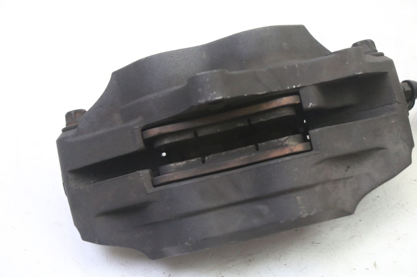 photo de ETRIER FREIN AVANT HONDA CBR RR FIREBLADE 900 (1992 - 1994) - État de surface