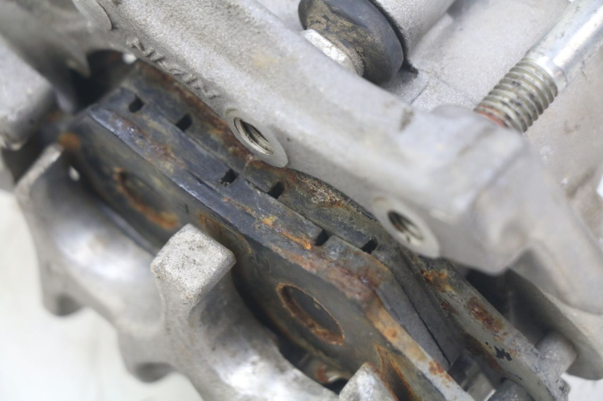 photo de ÉTRIER DE FREIN AVANT HONDA CRF CR-F 125 (2022 - 2023) - Autre angle de vue