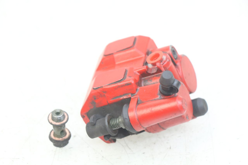 photo de ÉTRIER DE FREIN AVANT SYM CROX 4T 50 (2016 - 2023) - Zoom état d’usage