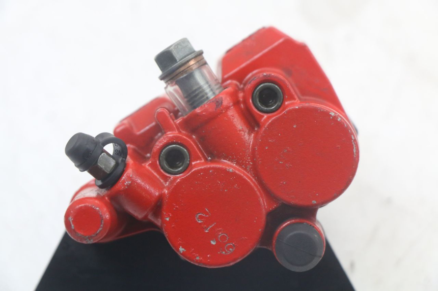 photo de ÉTRIER DE FREIN AVANT SYM CROX 4T 50 (2016 - 2023) - Détail de la pièce