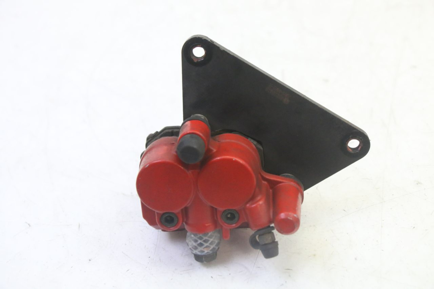 photo de ÉTRIER DE FREIN AVANT SYM CROX 4T 50 (2016 - 2023) - Autre angle de vue