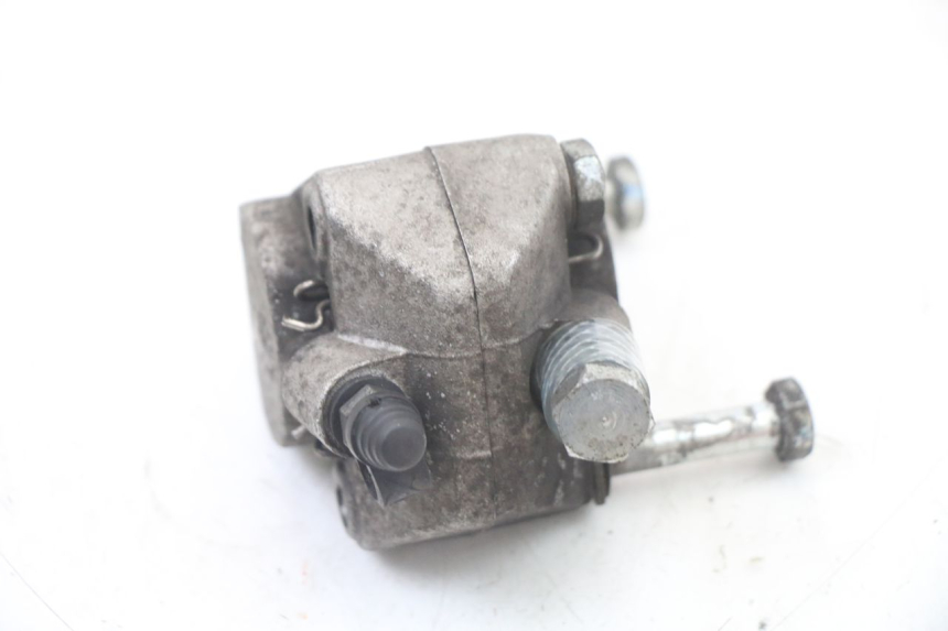 photo de ETRIER FREIN AVANT DERBI SENDA R X-TREME 50 (2006 - 2010) - Gros plan technique