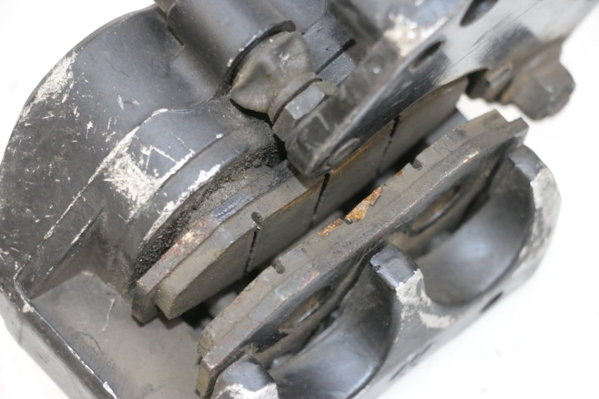 photo de ETRIER FREIN AVANT SEGWAY NINEBOT E125S 1 (2022 - 2026) - Gros plan technique