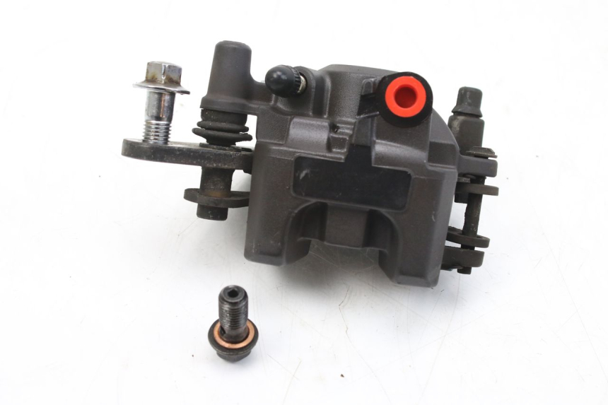 photo de ÉTRIER DE FREIN AVANT YAMAHA D'ELIGHT DELIGHT 115 (2013 - 2017) - Points de fixation