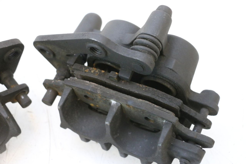 photo de ETRIER FREIN AVANT KAWASAKI ER-6 ER6 F ABS 650 (2012 - 2016) - Points de fixation