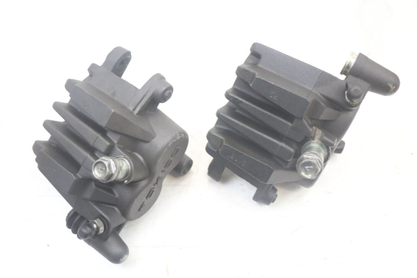 photo de ETRIER FREIN AVANT KAWASAKI ER-6 ER6 N 650 (2012 - 2016) - Autre angle de vue