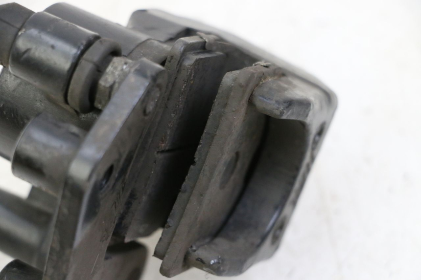 photo de ÉTRIER DE FREIN AVANT JM MOTORS EVOLIS 4T 50 (2018 - 2022) - Détail de la pièce