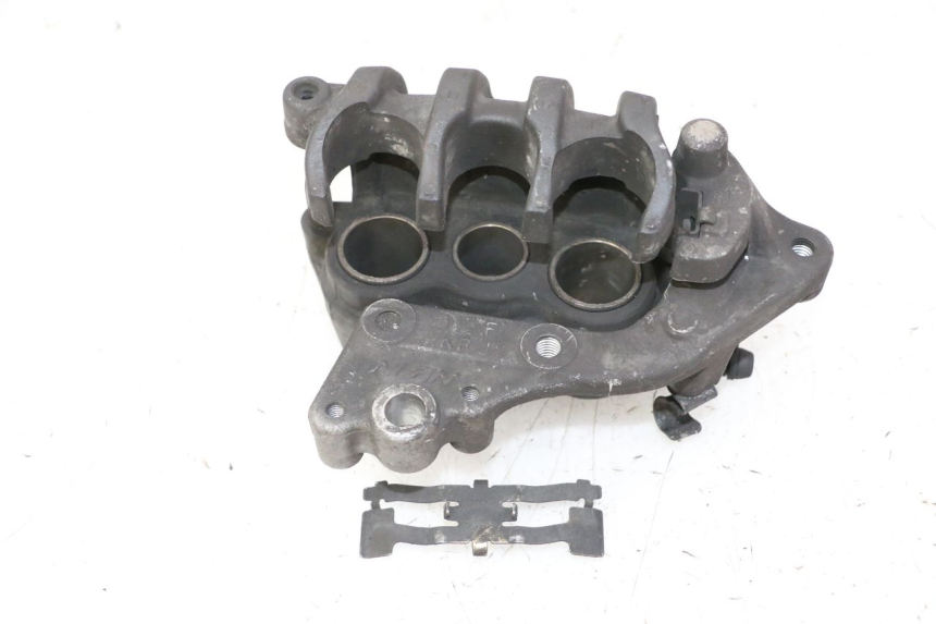 photo de ÉTRIER DE FREIN AVANT HONDA FES S-WING SWING ABS 125 (2007 - 2015) - Points de fixation