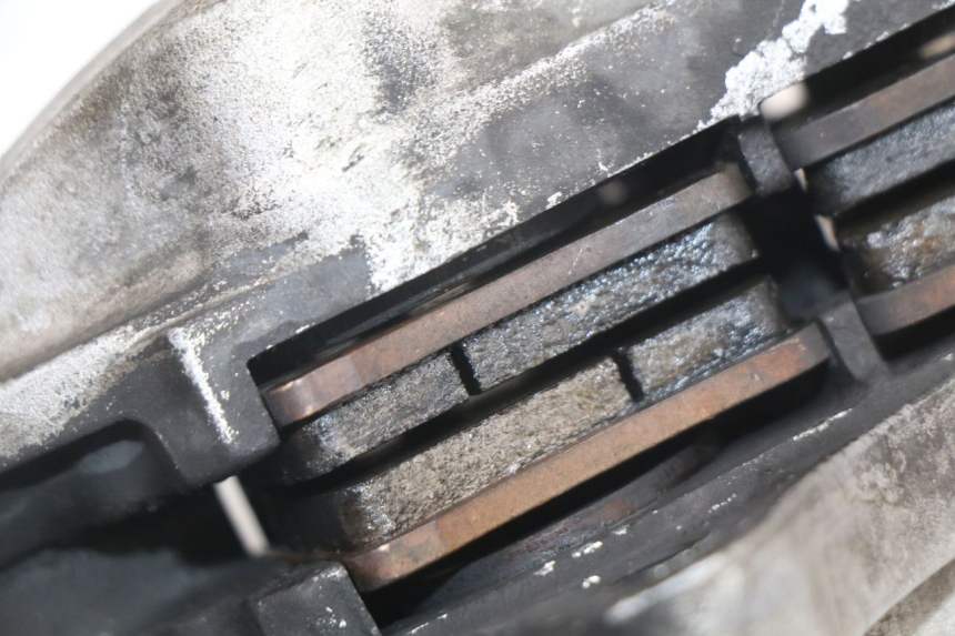 photo de ETRIER FREIN AVANT YAMAHA FJR ABS 1300 (2006 - 2012) - Vue d’ensemble