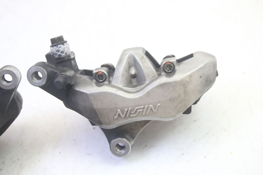 photo de ETRIER FREIN AVANT YAMAHA FJR ABS 1300 (2006 - 2012) - Zoom état d’usage