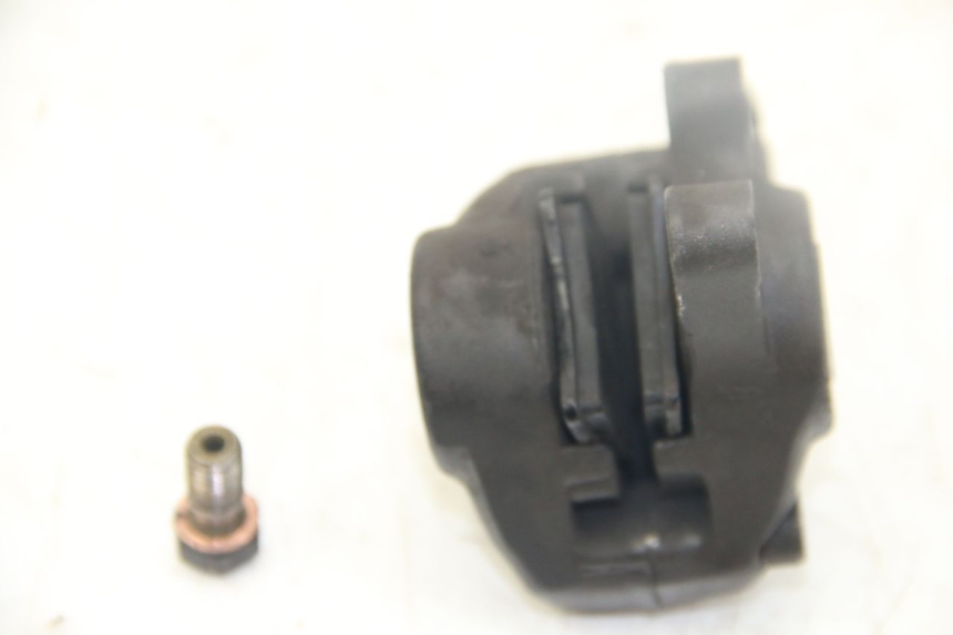 photo de ÉTRIER DE FREIN AVANT MBK FLIPPER 50 (2004 - 2012) - Autre angle de vue