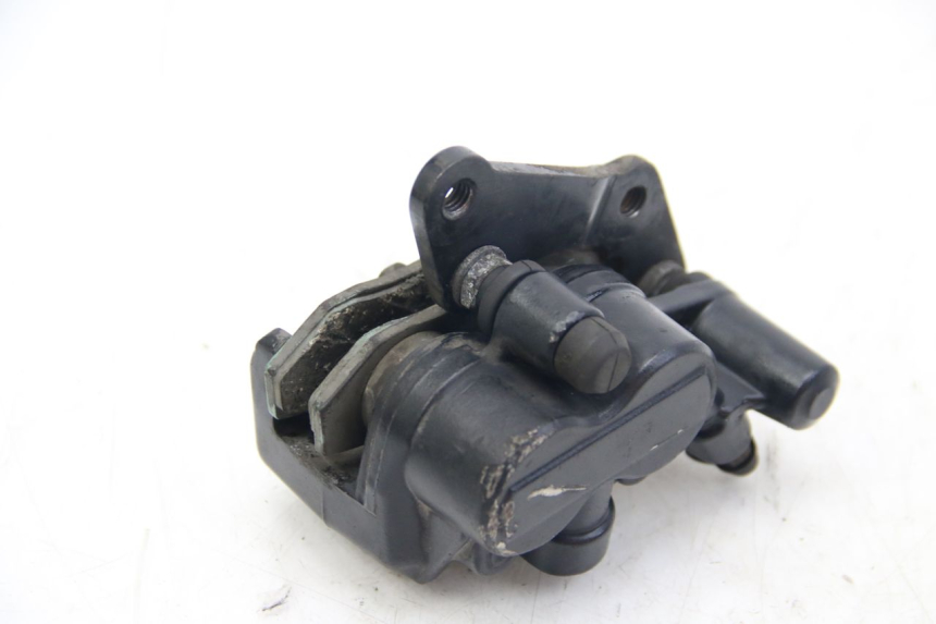 photo de ÉTRIER DE FREIN AVANT PIAGGIO FLY 2T 50 (2004 - 2017) - Gros plan technique