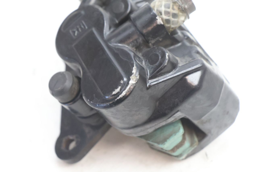 photo de ÉTRIER DE FREIN AVANT PIAGGIO FLY 2T 50 (2004 - 2017) - Zoom état d’usage