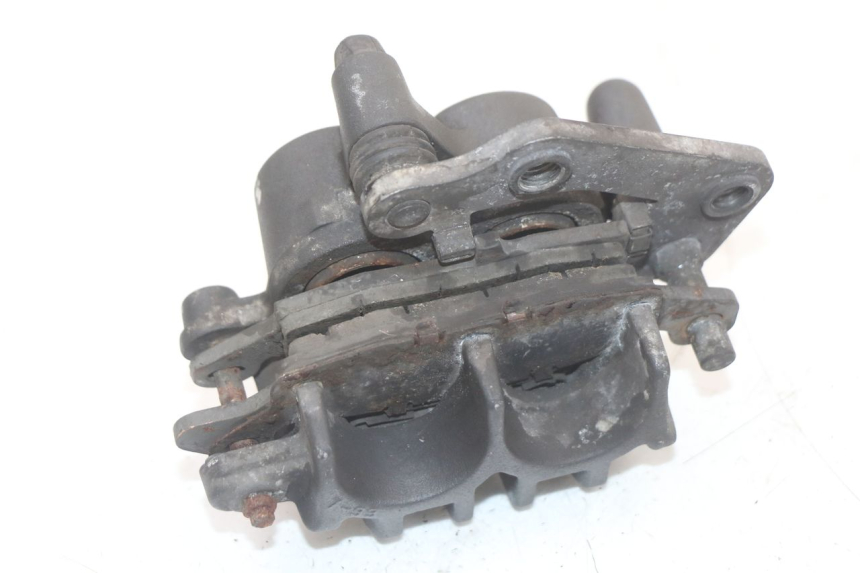 photo de ETRIER FREIN AVANT SUZUKI GSR 750 (2011 - 2017) - Zoom état d’usage