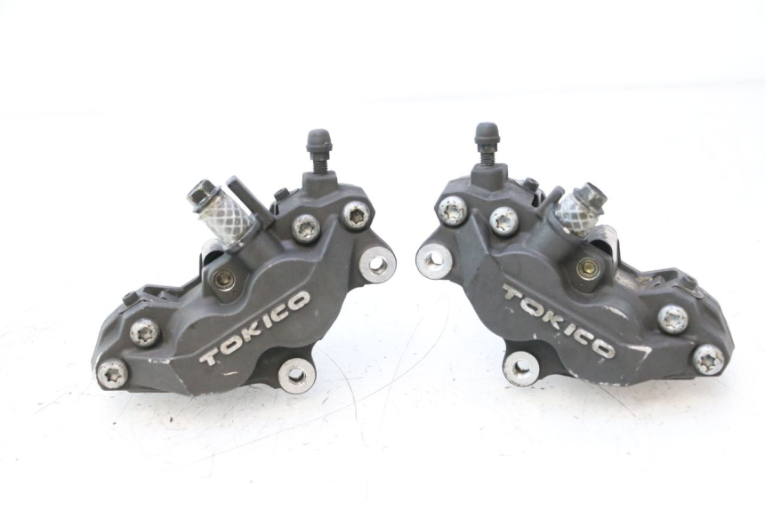 photo de ETRIER FREIN AVANT SUZUKI GSR 600 (2005 - 2012) - Vue principale