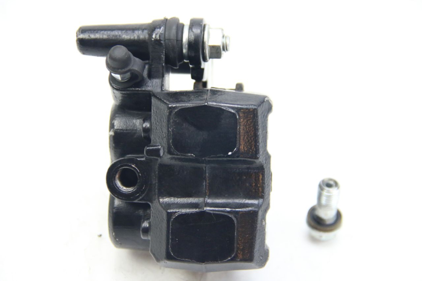 photo de ÉTRIER DE FREIN AVANT JM MOTORS GT LINE 4T 50 (2021 - 2023) - Zoom état d’usage