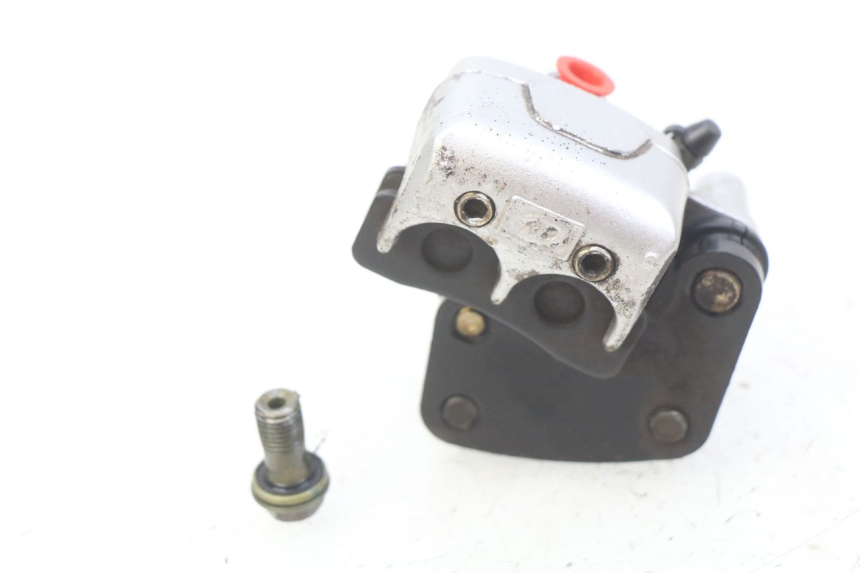 photo de ÉTRIER DE FREIN AVANT EUROCKA GTR-C 50 (2012 - 2021) - Gros plan technique