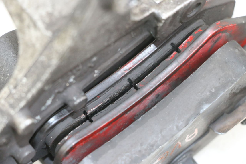 photo de ETRIER FREIN AVANT HONDA CBR F 1000 (1993 - 1996) - Zoom état d’usage