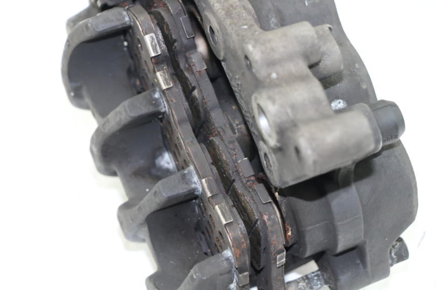 photo de ETRIER FREIN AVANT HONDA SH 300 (2011) - Points de fixation