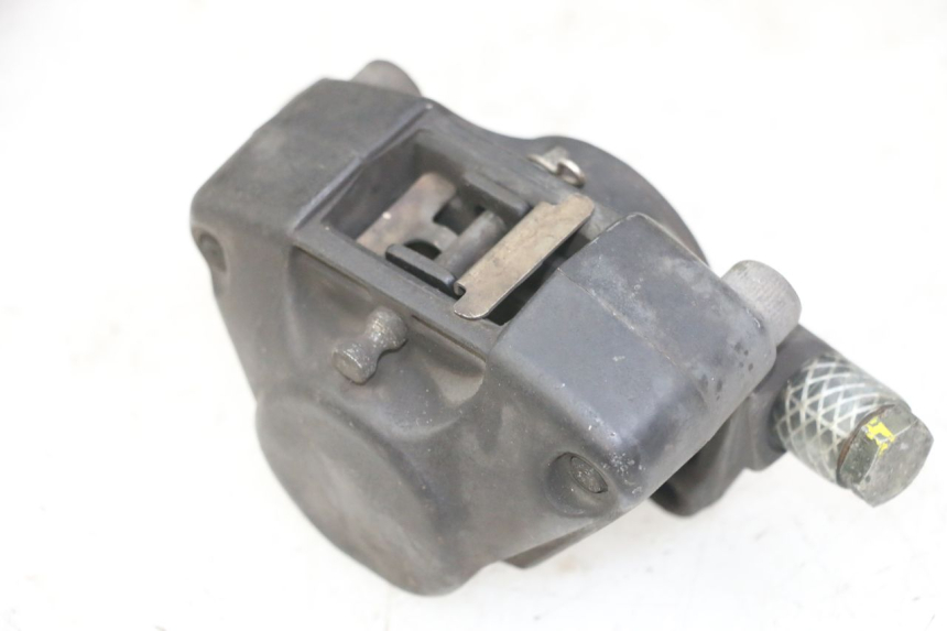 photo de ETRIER FREIN AVANT PIAGGIO IE MP3 YOURBAN 300 (2011 - 2016) - Gros plan technique