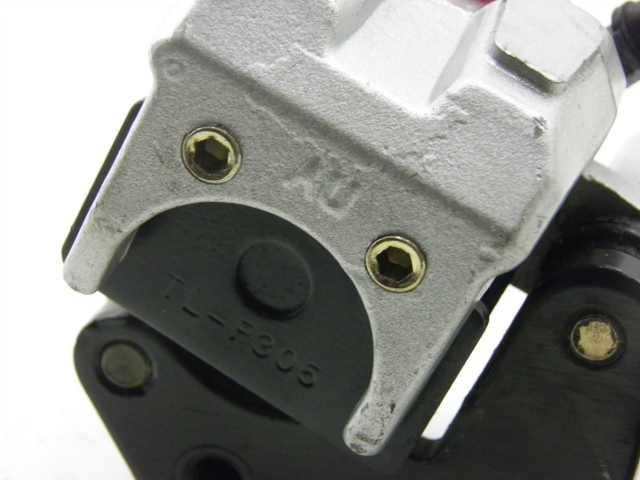 photo de ETRIER FREIN AVANT JM MOTOR JULIA 50 (2010 - 2014) - Zoom état d’usage