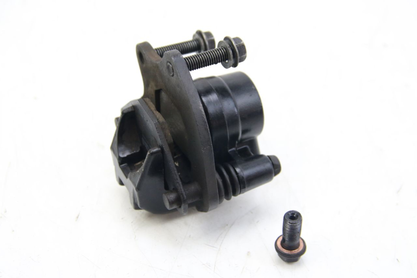 photo de ÉTRIER DE FREIN AVANT PEUGEOT KISBEE 2T 50 (2018 - 2022) - Gros plan technique