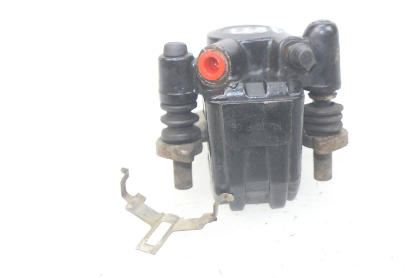 photo de ÉTRIER DE FREIN AVANT PEUGEOT KISBEE 4T 50 (2010 - 2017) - Gros plan technique