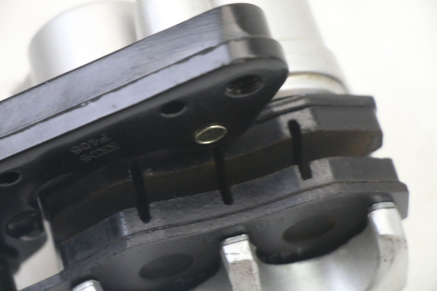 photo de ÉTRIER DE FREIN AVANT KYMCO AGILITY 4T 50 (2005 - 2018) - Points de fixation