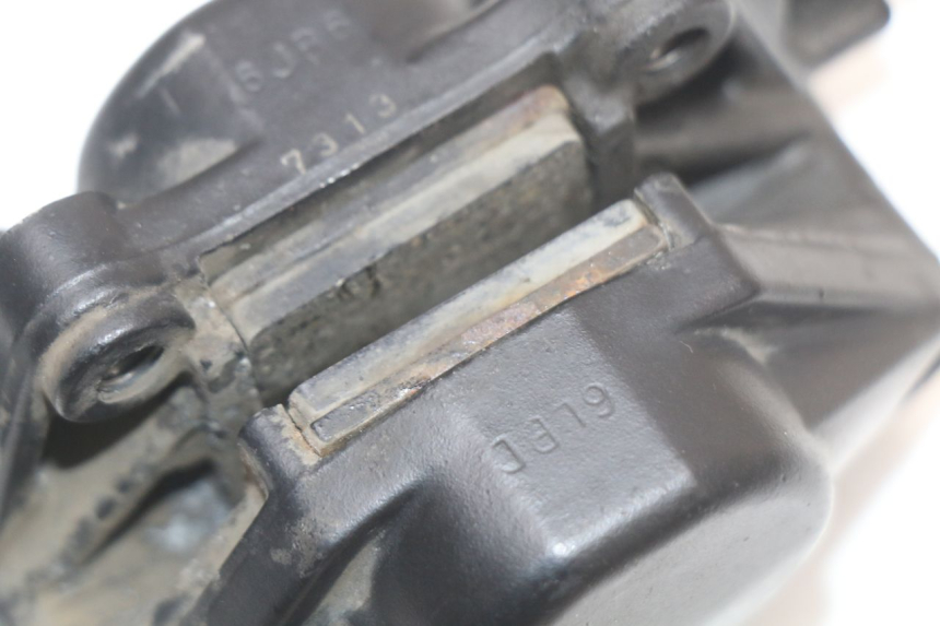 photo de ETRIER FREIN AVANT PIAGGIO LIBERTY 4T 50 (2004 - 2008) - Gros plan technique