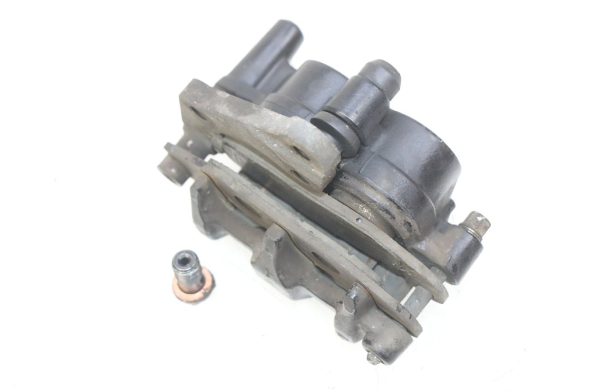 photo de ÉTRIER DE FREIN AVANT PIAGGIO LIBERTY IGET 4T 50 (2015 - 2020) - Détail de la pièce