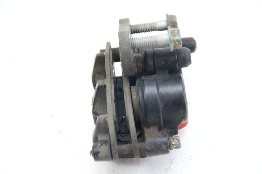 photo de ÉTRIER DE FREIN AVANT PIAGGIO LIBERTY IGET 4T 50 (2015 - 2020) - Gros plan technique