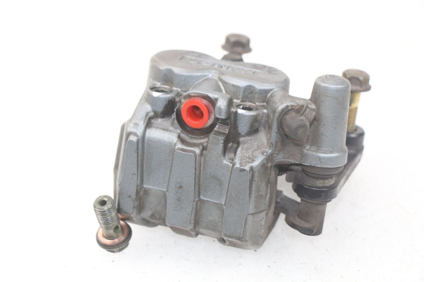 photo de ETRIER FREIN AVANT KYMCO LIKE 2T 50 (2009 - 2018) - Gros plan technique