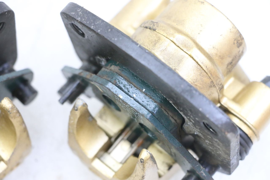 photo de ETRIER FREIN AVANT MASAI XL 50 (2012 - 2019) - Autre angle de vue