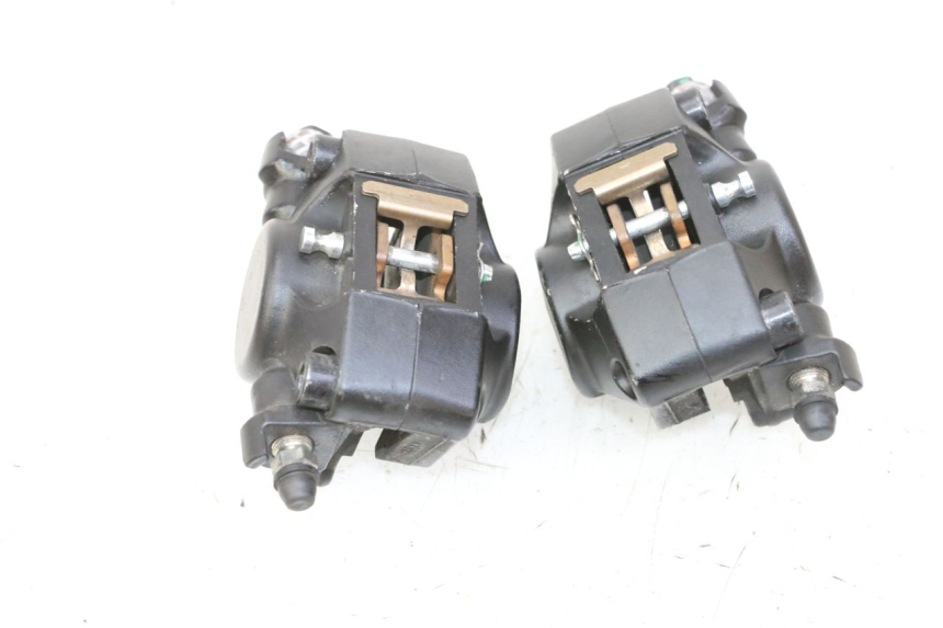 photo de ETRIER FREIN AVANT PIAGGIO MP3 HPE 310 (2024 - 2025) - Vue d’ensemble