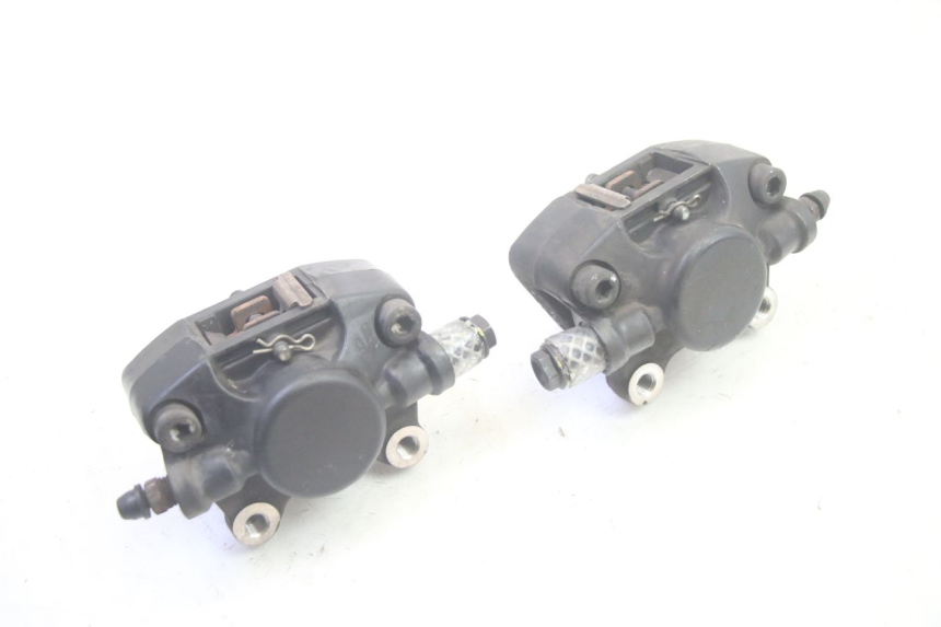 photo de ETRIER FREIN AVANT PIAGGIO MP3 500 (2016 - 2018) - Autre angle de vue