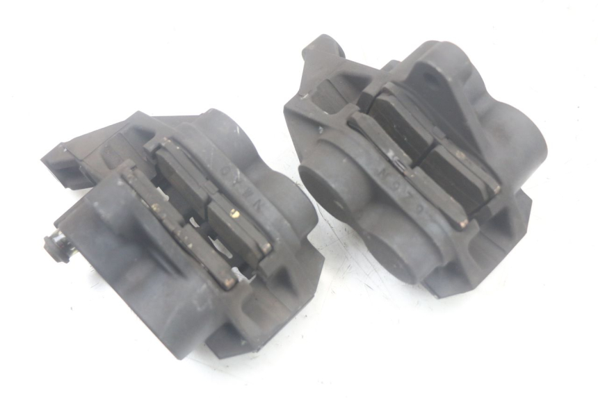 photo de ÉTRIER DE FREIN AVANT YAMAHA MT-07 MT07 ABS 700 (2014 - 2017) - Gros plan technique