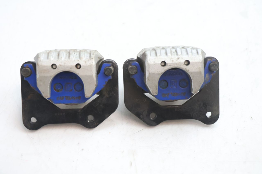 photo de ETRIER FREIN AVANT KYMCO MXU R 250 (2004 - 2010) - Gros plan technique