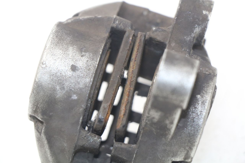 photo de ÉTRIER DE FREIN AVANT YAMAHA NEOS NEO'S 4T 50 (2008 - 2016) - Autre angle de vue