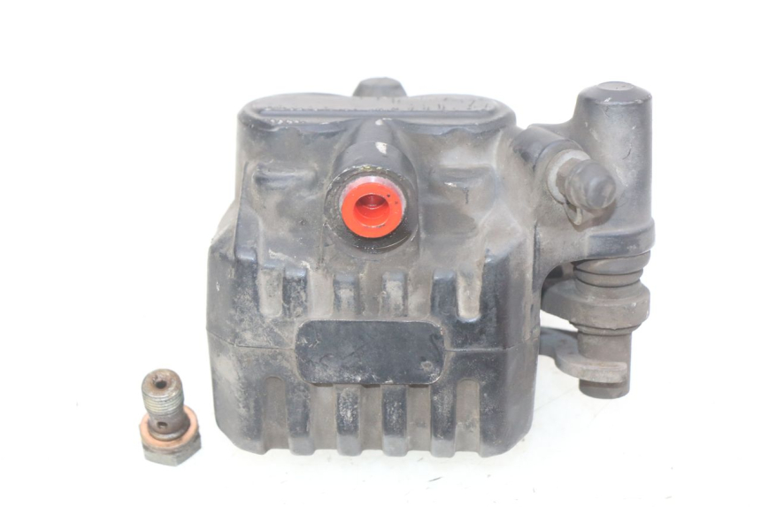 photo de ÉTRIER DE FREIN AVANT GILERA NEXUS 125 (2009 - 2013) - Gros plan technique