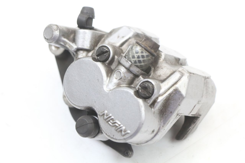 photo de ÉTRIER DE FREIN AVANT HONDA NHX LEAD 110 (2008 - 2010) - Détail de la pièce